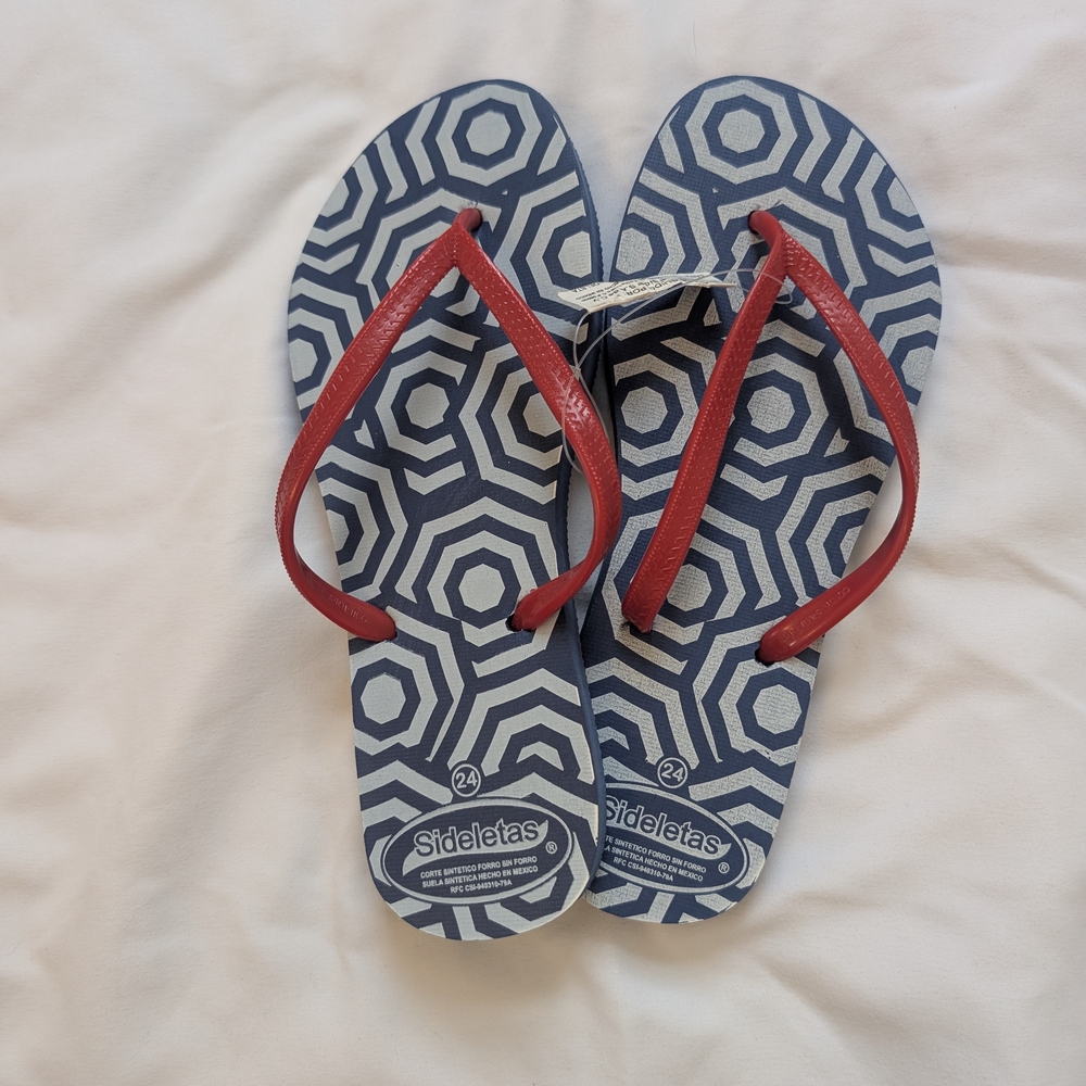 Sideletas Geometric Flip Flops with Red Straps Size 24 / US 7